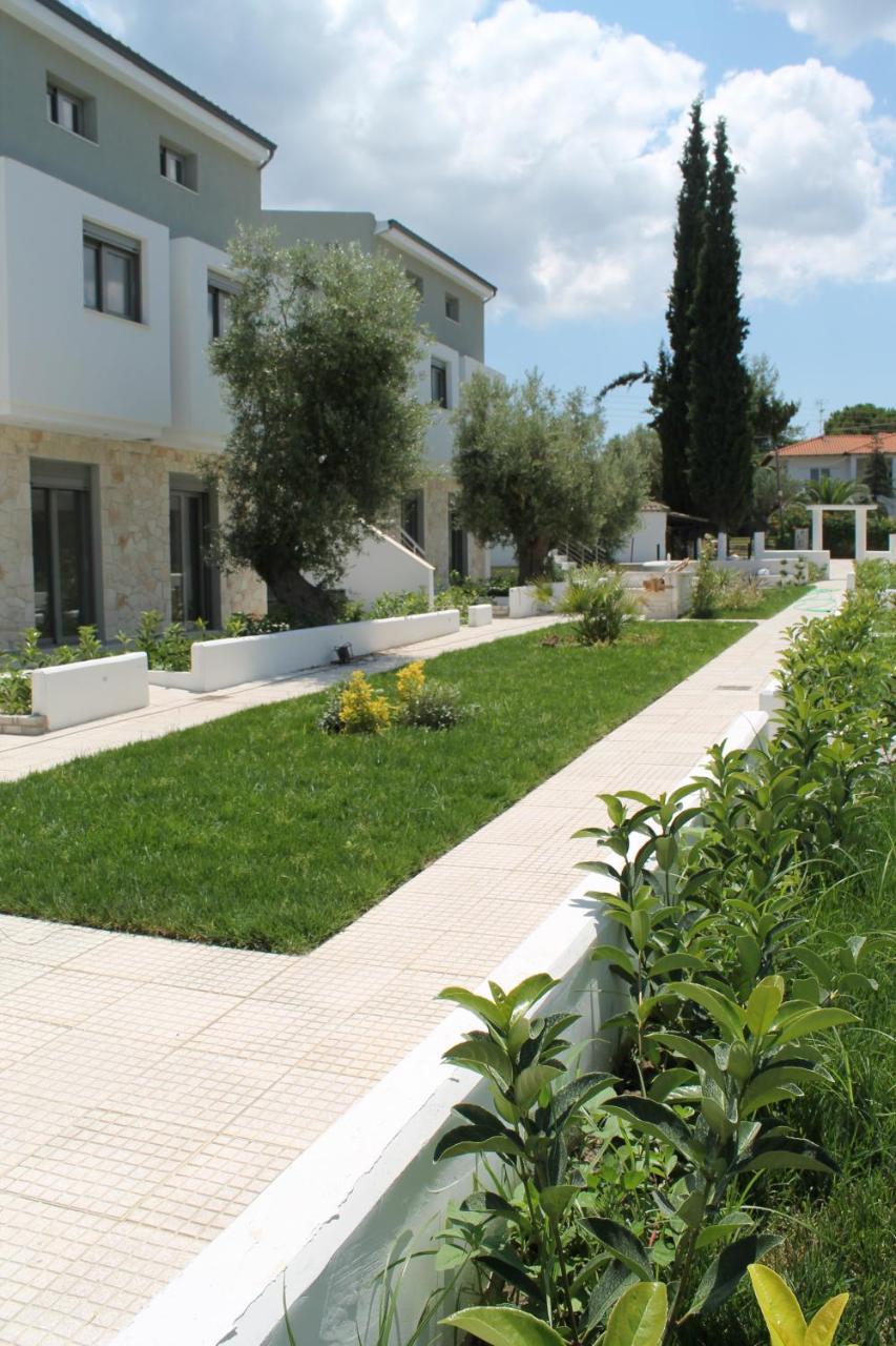 Enastron Apartment Pefkochori Exterior photo